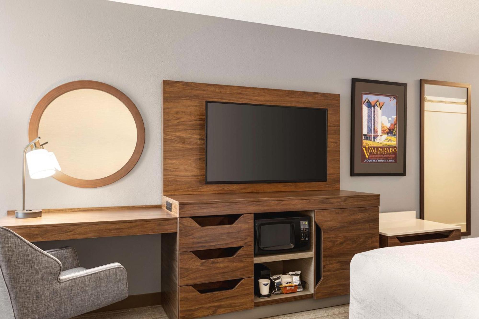 Hampton & Hotel 3*